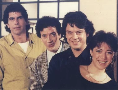 Πώς το Πολυτεχνείο έκανε άνω κάτω τους Απαράδεκτους